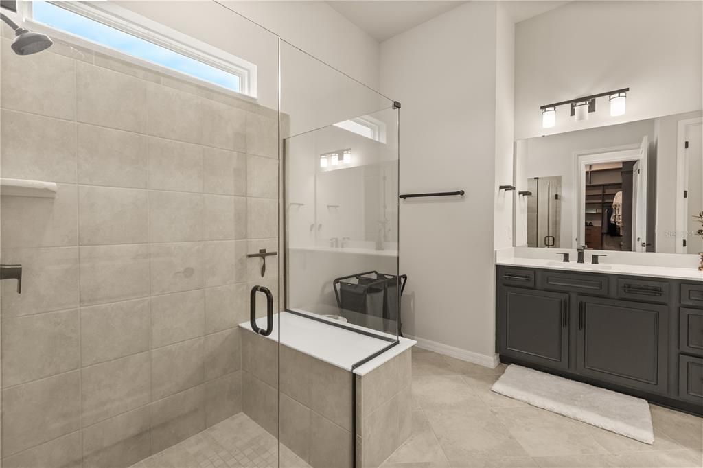For Sale: $850,000 (4 beds, 3 baths, 2946 Square Feet)