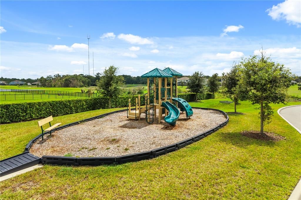 For Sale: $850,000 (4 beds, 3 baths, 2946 Square Feet)