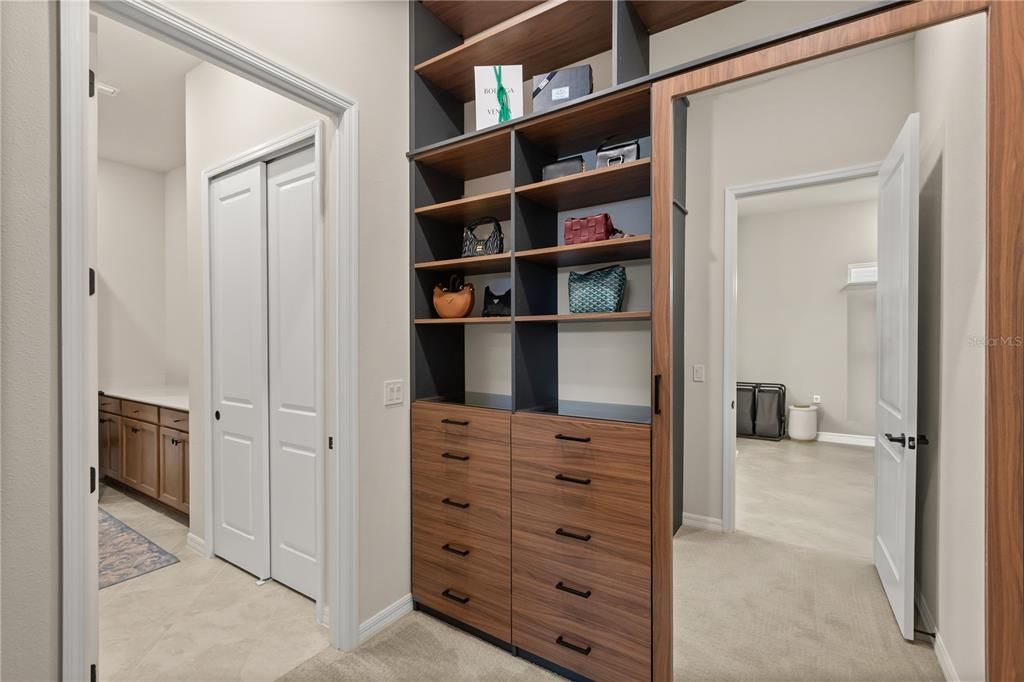 For Sale: $850,000 (4 beds, 3 baths, 2946 Square Feet)