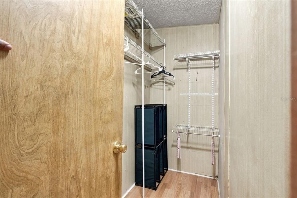 En Venta: $254,990 (3 camas, 2 baños, 1292 Pies cuadrados)