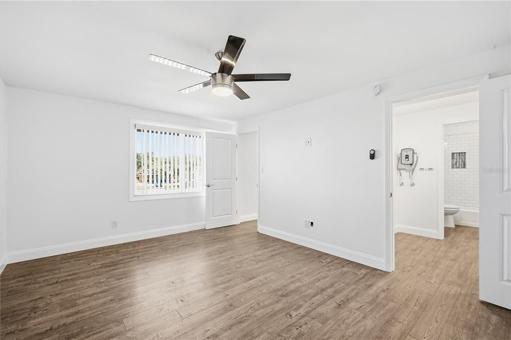 For Rent: $1,575 (1 beds, 1 baths, 750 Square Feet)
