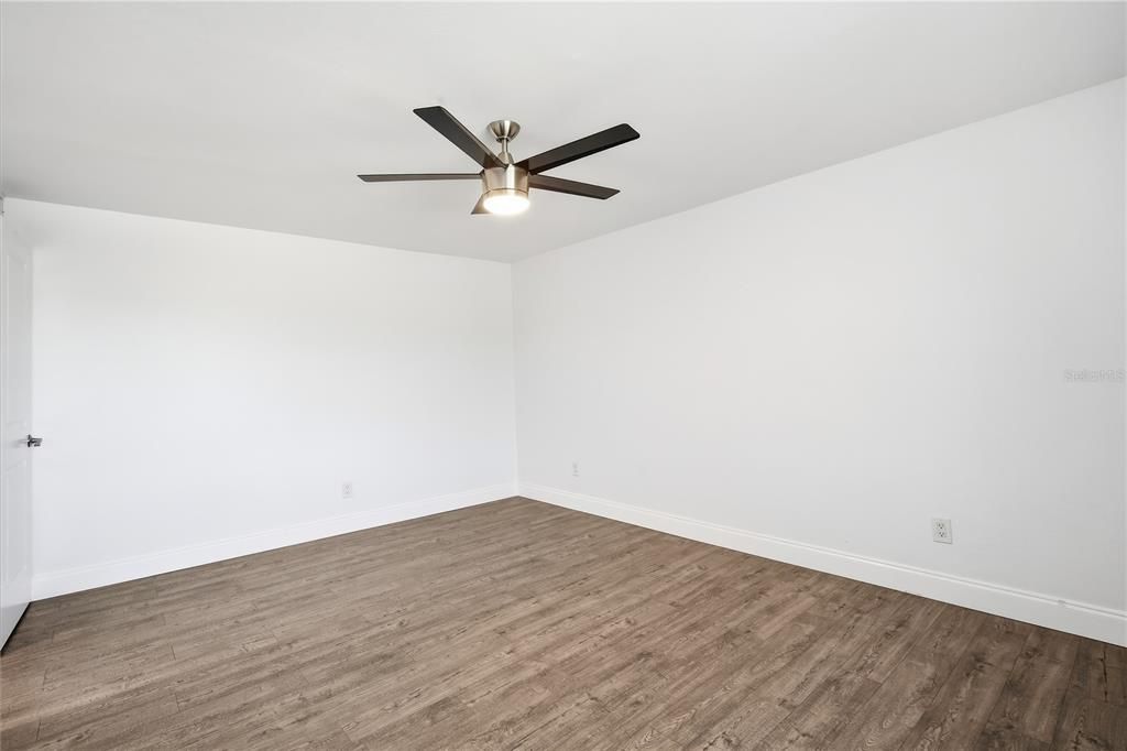 For Rent: $1,575 (1 beds, 1 baths, 750 Square Feet)