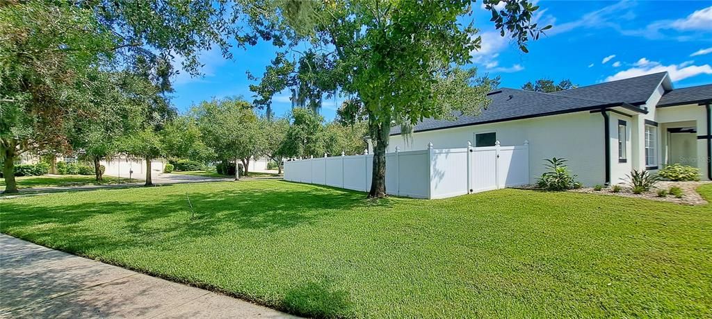 For Sale: $925,000 (4 beds, 3 baths, 2860 Square Feet)