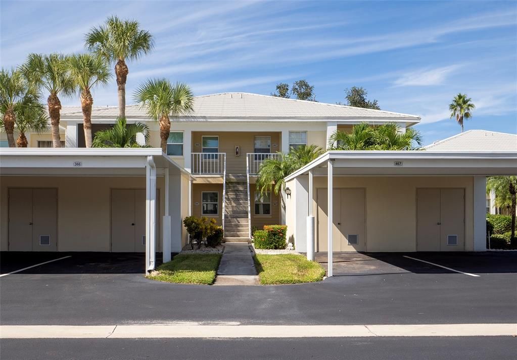 En Venta: $214,000 (2 camas, 2 baños, 1032 Pies cuadrados)