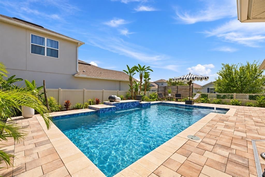 En Venta: $950,000 (5 camas, 3 baños, 3104 Pies cuadrados)