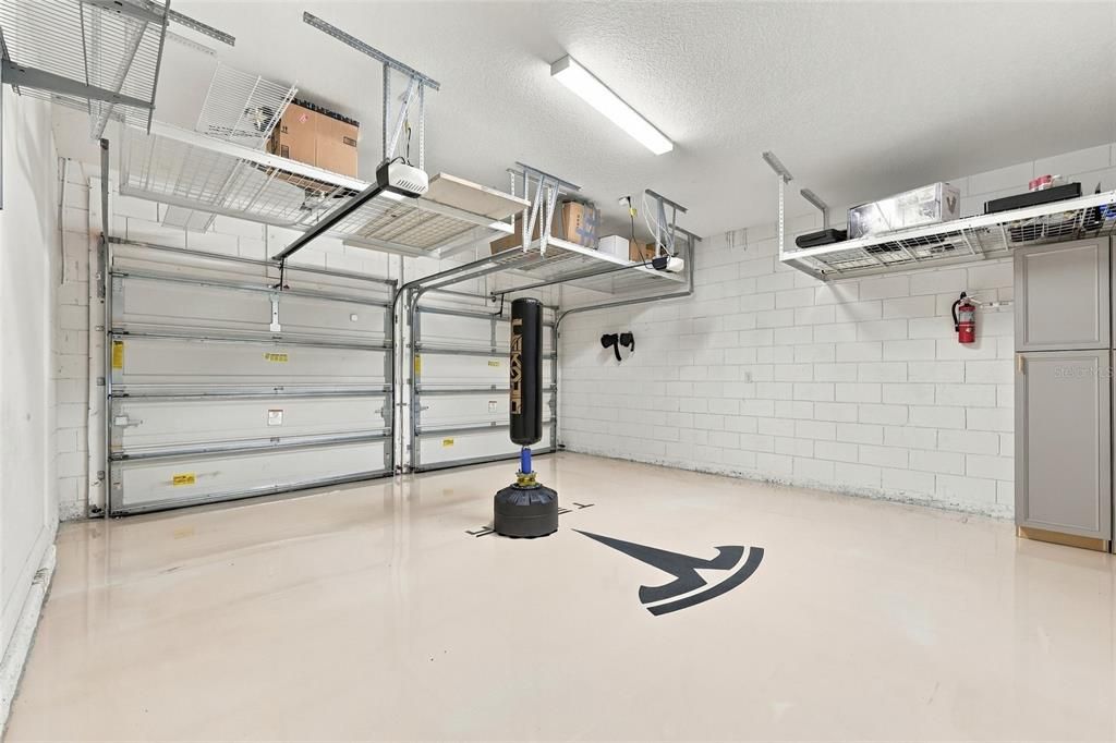 En Venta: $950,000 (5 camas, 3 baños, 3104 Pies cuadrados)