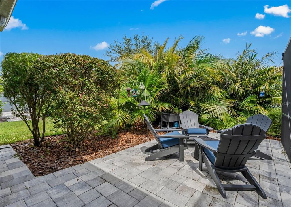 En Venta: $780,000 (4 camas, 3 baños, 2615 Pies cuadrados)