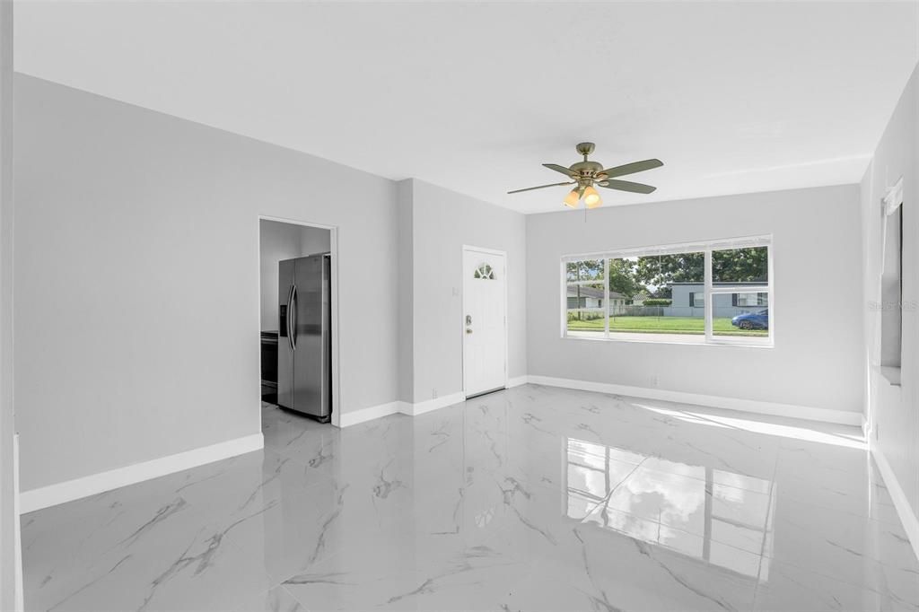 For Rent: $3,000 (3 beds, 2 baths, 1313 Square Feet)