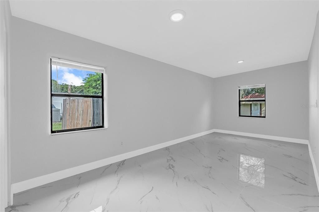 For Rent: $3,000 (3 beds, 2 baths, 1313 Square Feet)