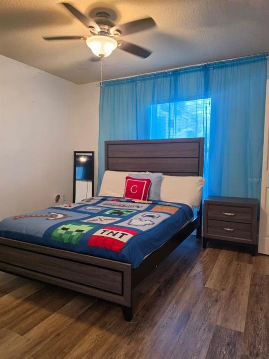 For Sale: $289,900 (3 beds, 2 baths, 1636 Square Feet)
