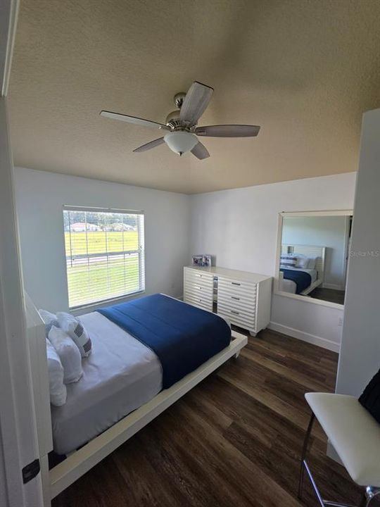 For Sale: $289,900 (3 beds, 2 baths, 1636 Square Feet)