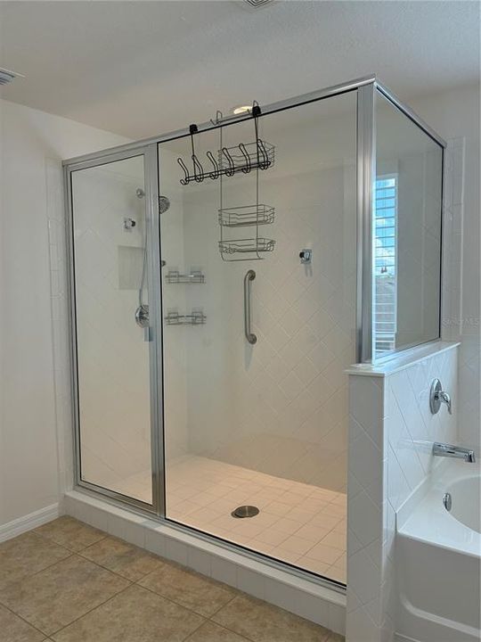 В аренду: $2,900 (4 спален, 3 ванн, 3266 Квадратных фут)