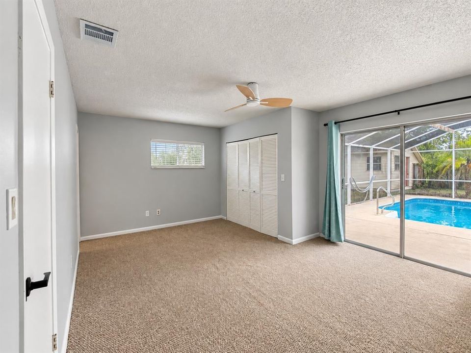 En Venta: $432,900 (3 camas, 2 baños, 1476 Pies cuadrados)