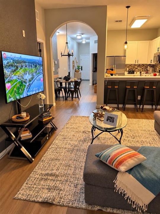 For Sale: $174,900 (3 beds, 2 baths, 1227 Square Feet)