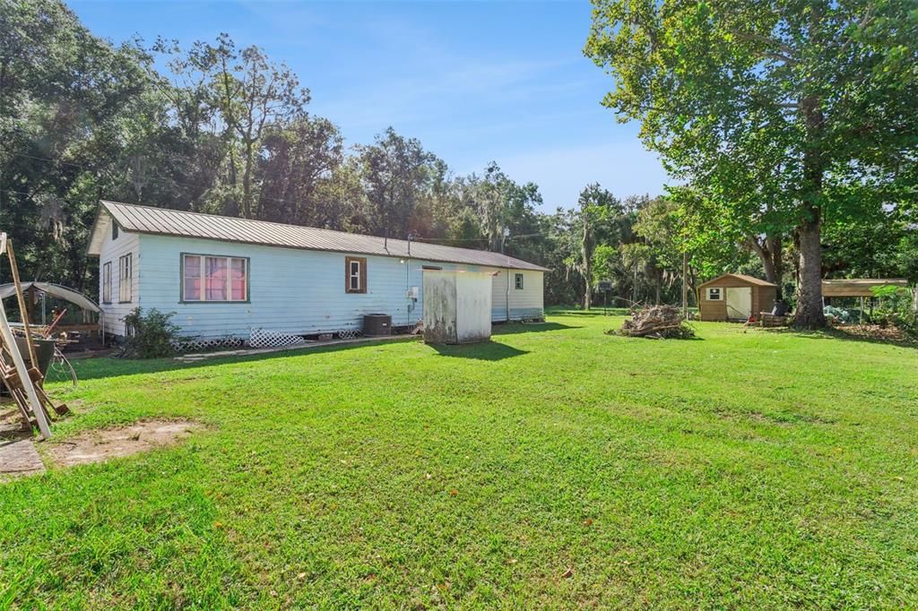 For Sale: $315,000 (4 beds, 3 baths, 1734 Square Feet)