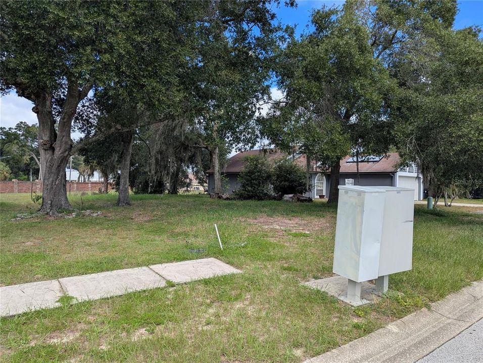 待售: $114,900 (0.12 acres)