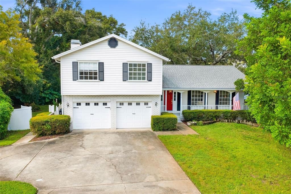 En Venta: $899,000 (5 camas, 3 baños, 3420 Pies cuadrados)