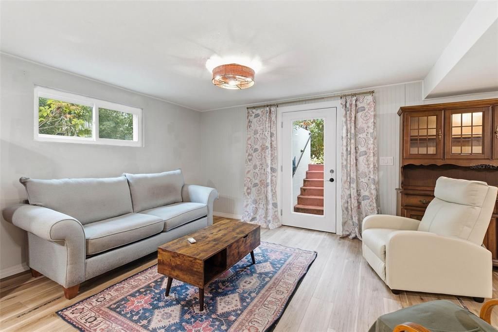 En Venta: $899,000 (5 camas, 3 baños, 3420 Pies cuadrados)