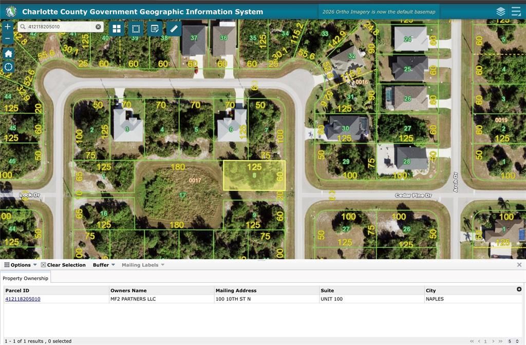 На продажу: $18,000 (0.17 acres)