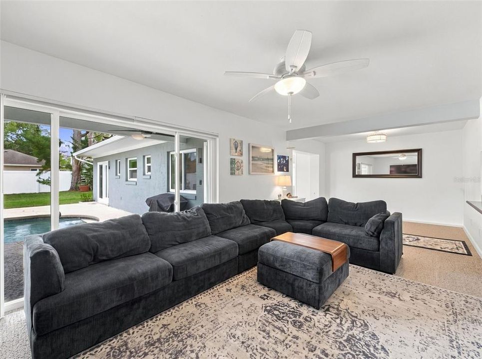 For Sale: $919,000 (4 beds, 3 baths, 2047 Square Feet)