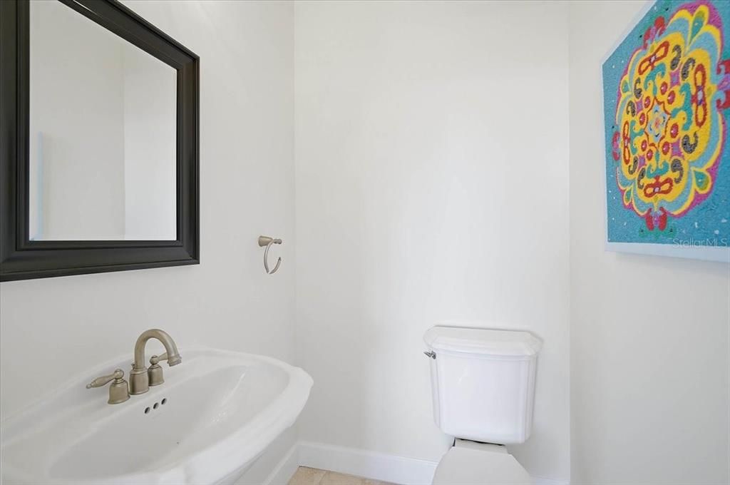 For Sale: $2,495,000 (4 beds, 2 baths, 3294 Square Feet)