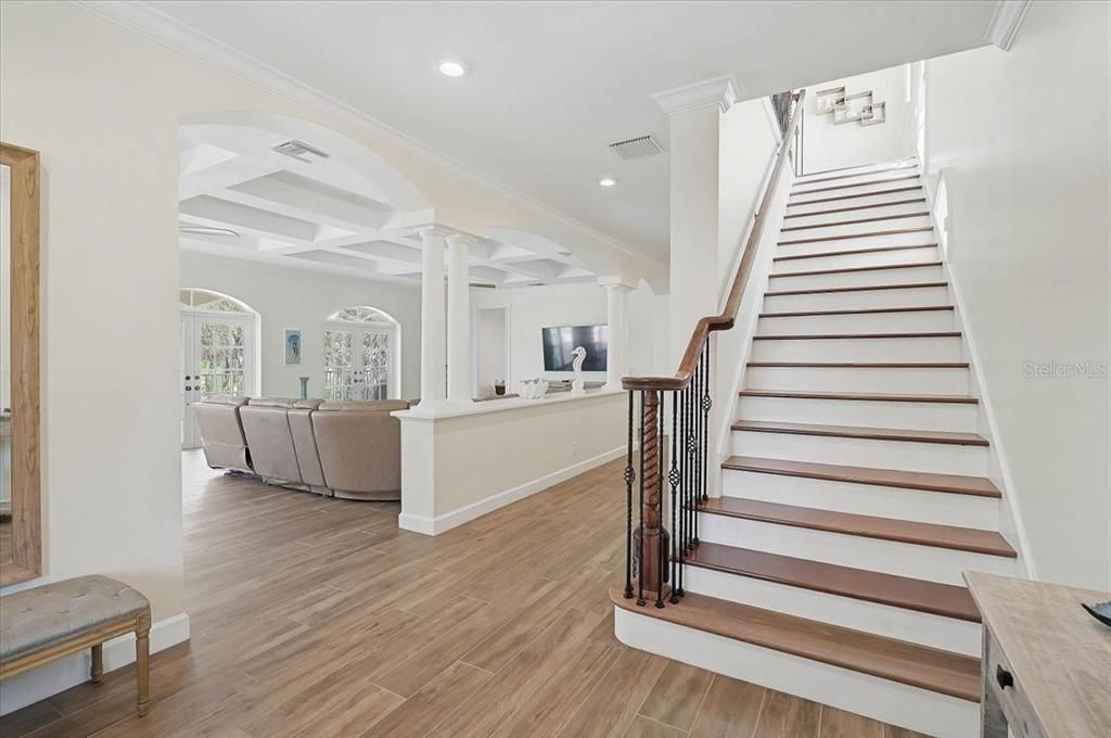 For Sale: $2,495,000 (4 beds, 2 baths, 3294 Square Feet)
