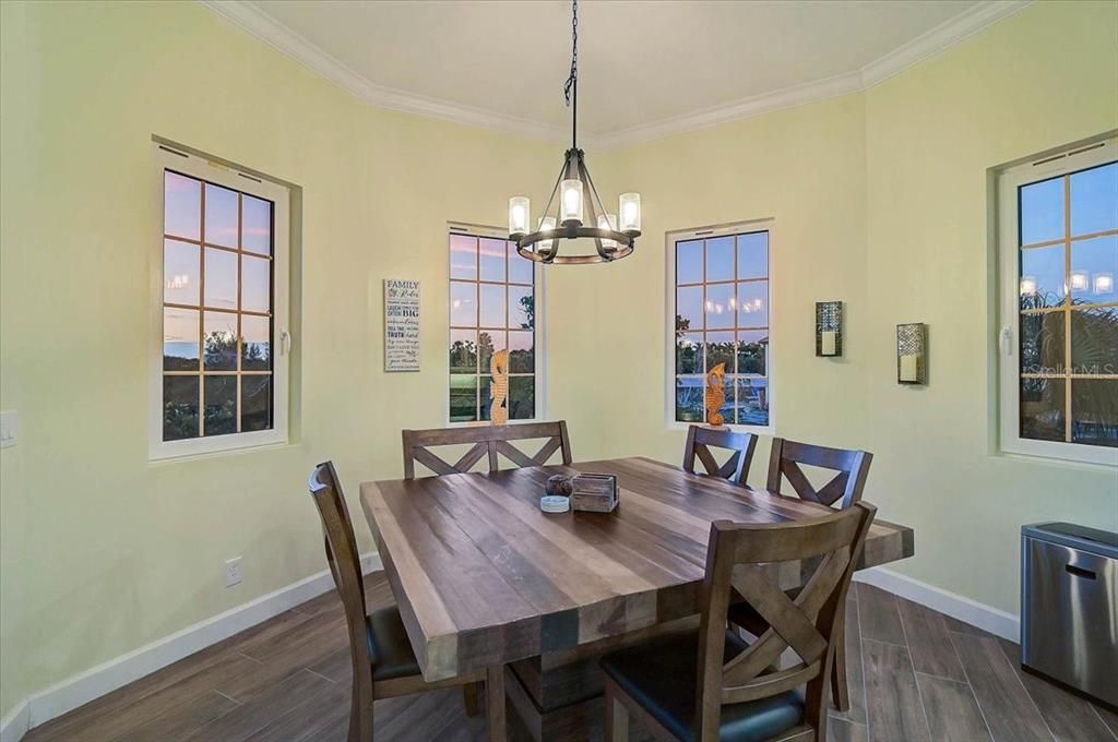 For Sale: $2,495,000 (4 beds, 2 baths, 3294 Square Feet)