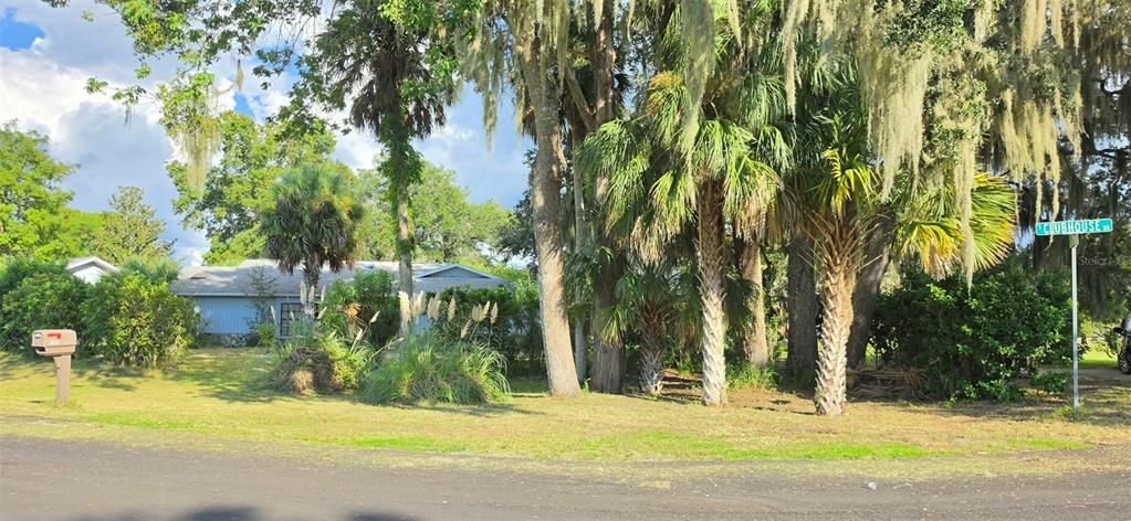 En Venta: $185,000 (2 camas, 2 baños, 2069 Pies cuadrados)
