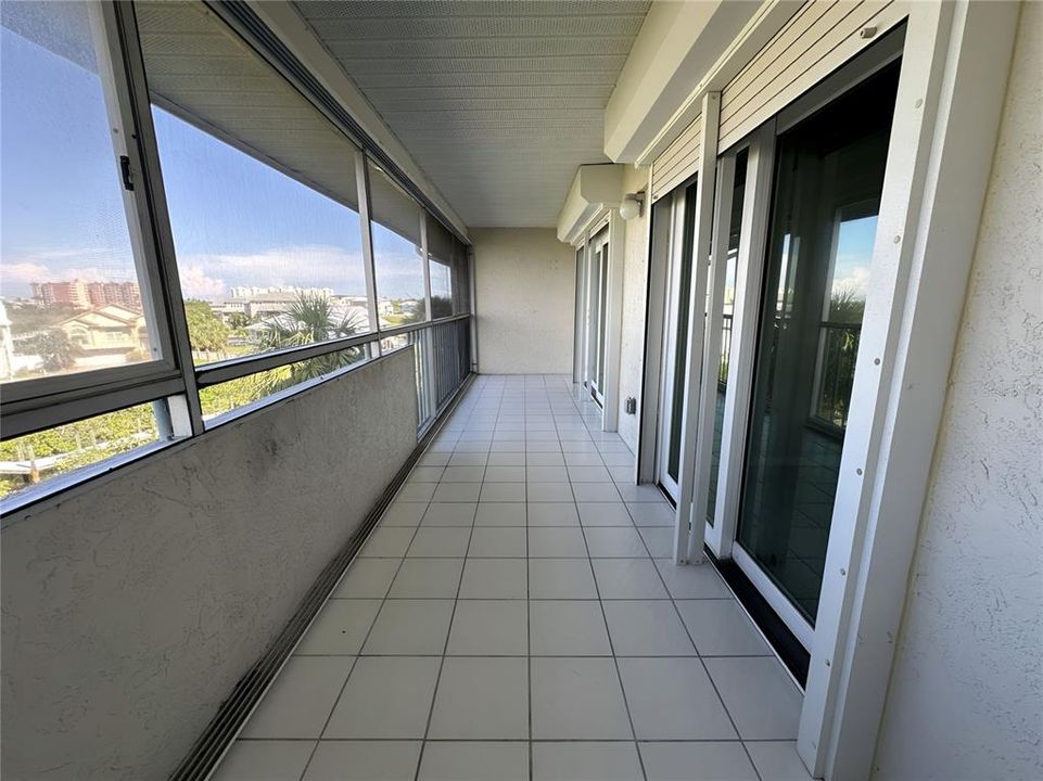 For Sale: $211,900 (2 beds, 2 baths, 1306 Square Feet)