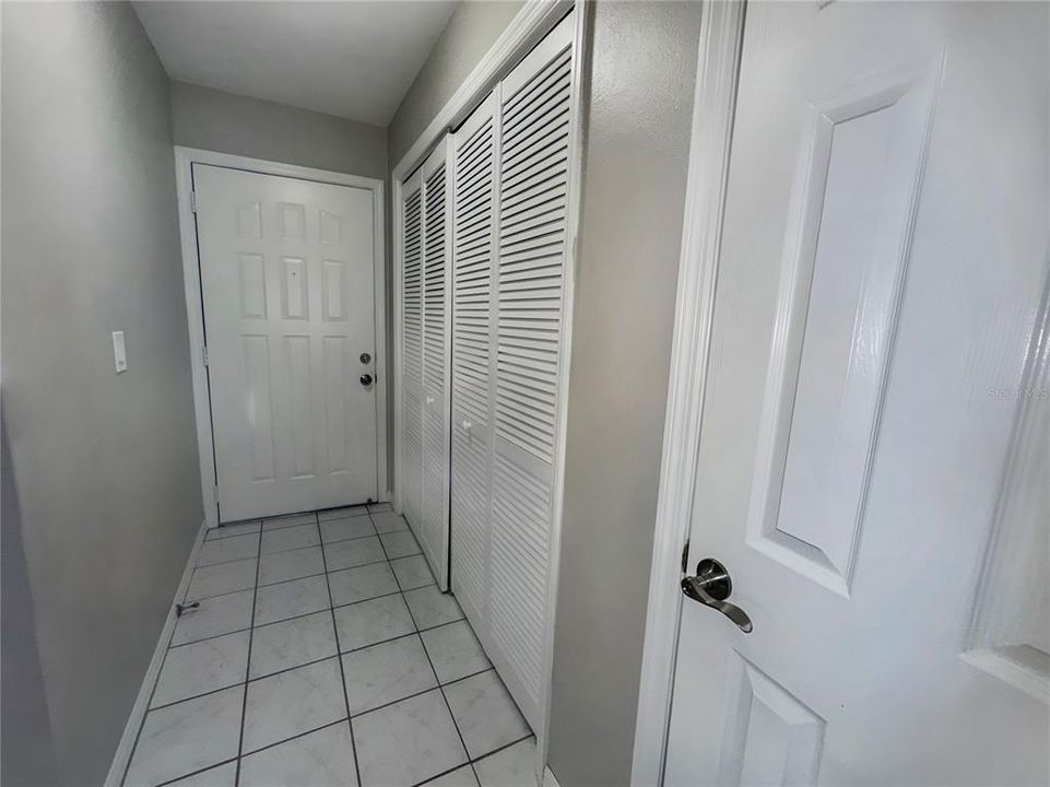 For Sale: $211,900 (2 beds, 2 baths, 1306 Square Feet)