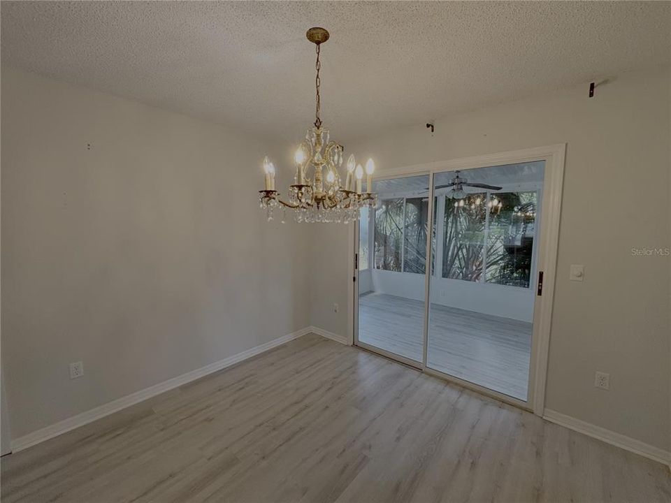 В аренду: $1,595 (2 спален, 2 ванн, 1144 Квадратных фут)