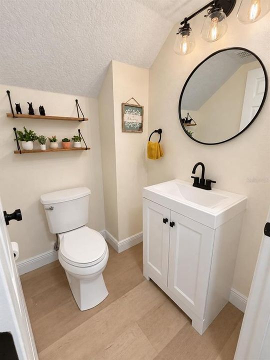 En Venta: $448,990 (3 camas, 2 baños, 1345 Pies cuadrados)