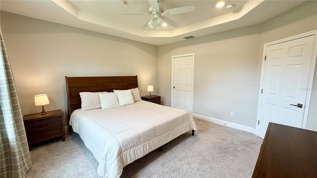 В аренду: $2,200 (3 спален, 2 ванн, 1830 Квадратных фут)