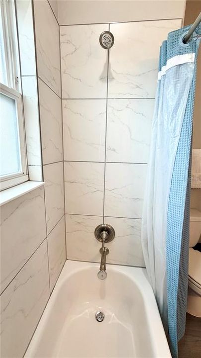 В аренду: $2,200 (3 спален, 2 ванн, 1830 Квадратных фут)