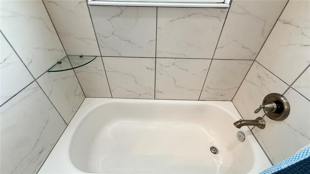 В аренду: $2,200 (3 спален, 2 ванн, 1830 Квадратных фут)
