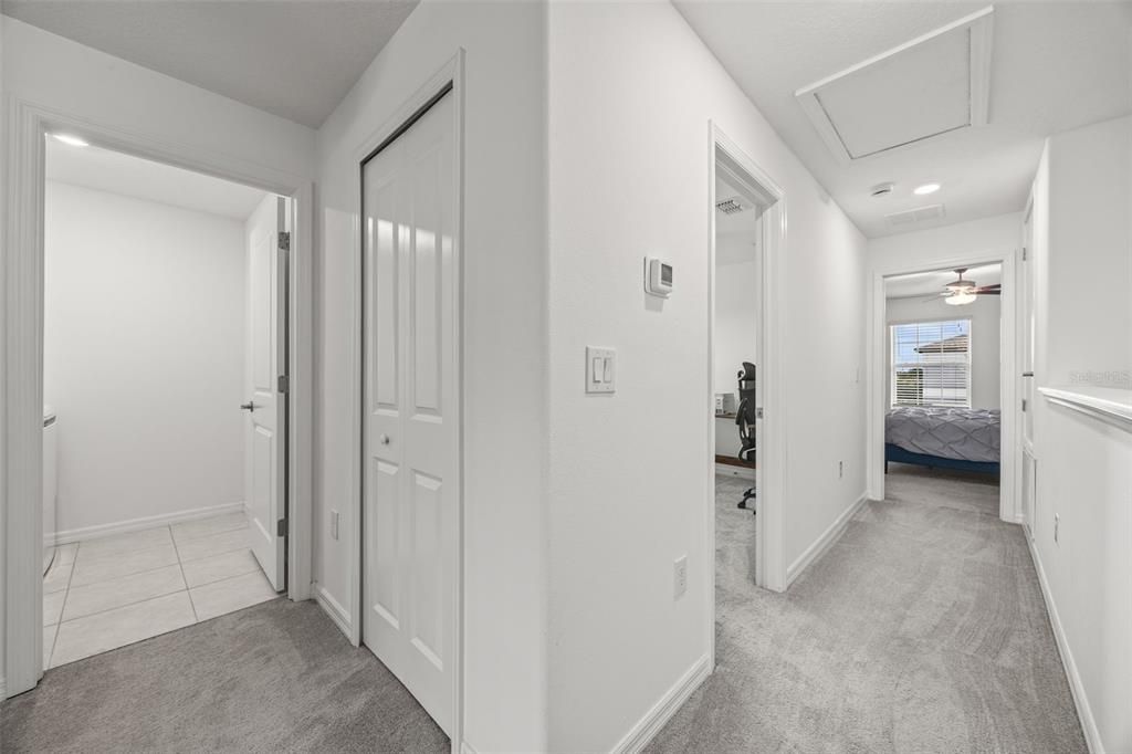 На продажу: $290,000 (3 спален, 2 ванн, 1854 Квадратных фут)