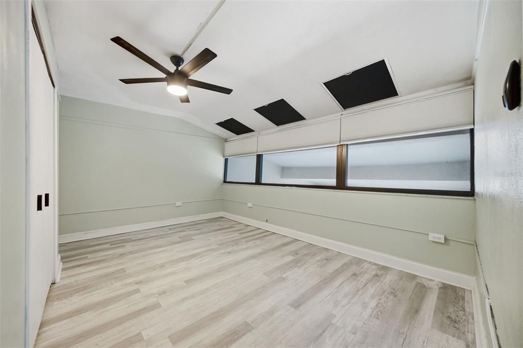 В аренду: $2,750 (2 спален, 1 ванн, 1072 Квадратных фут)
