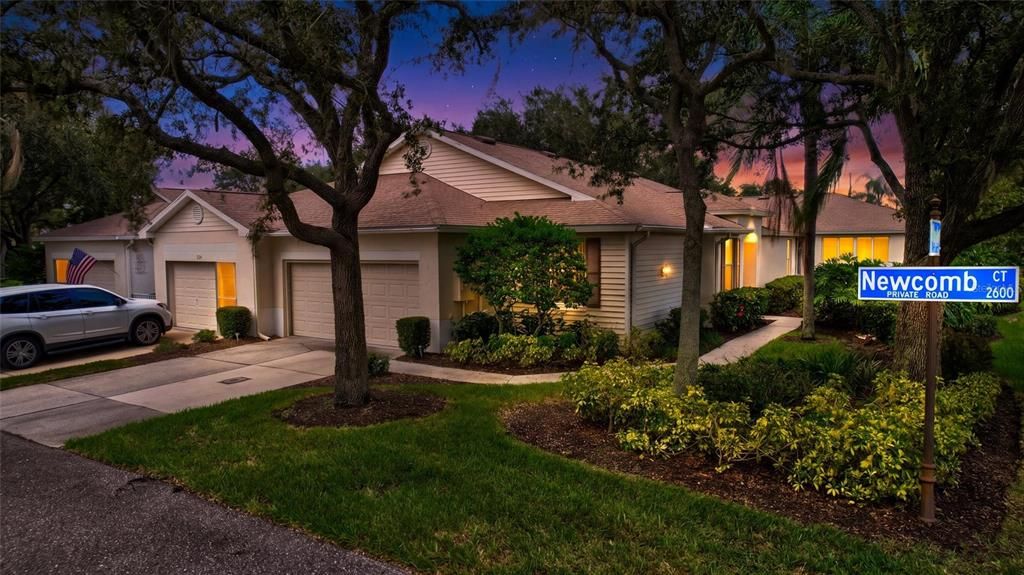 For Sale: $219,900 (2 beds, 2 baths, 1444 Square Feet)