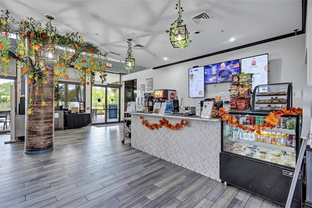 For Sale: $219,900 (2 beds, 2 baths, 1444 Square Feet)