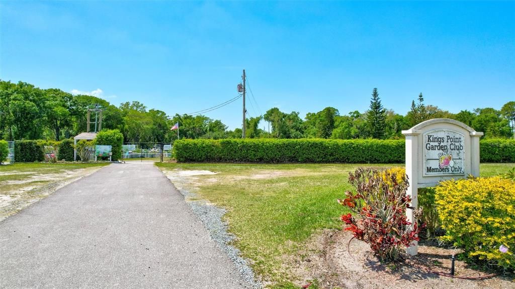 For Sale: $219,900 (2 beds, 2 baths, 1444 Square Feet)