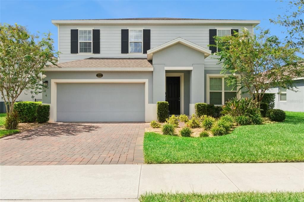 For Sale: $449,900 (4 beds, 3 baths, 2610 Square Feet)