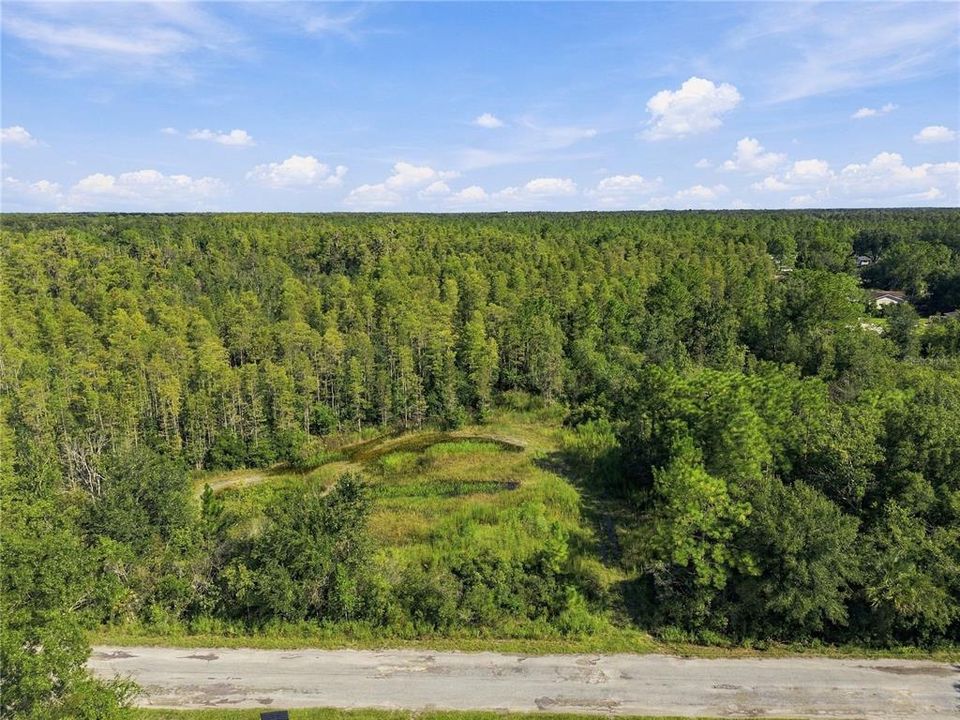 На продажу: $149,900 (1.86 acres)