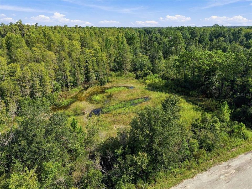 На продажу: $149,900 (1.86 acres)