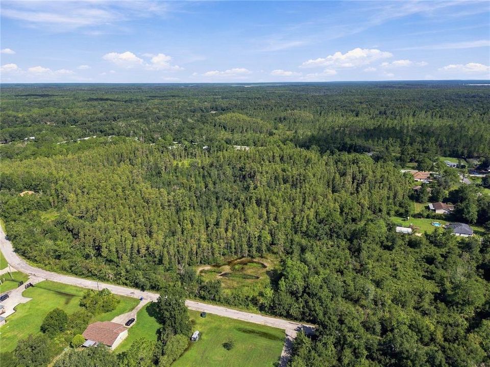 На продажу: $149,900 (1.86 acres)