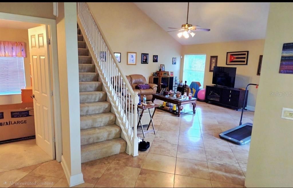 En Venta: $630,000 (4 camas, 2 baños, 2820 Pies cuadrados)