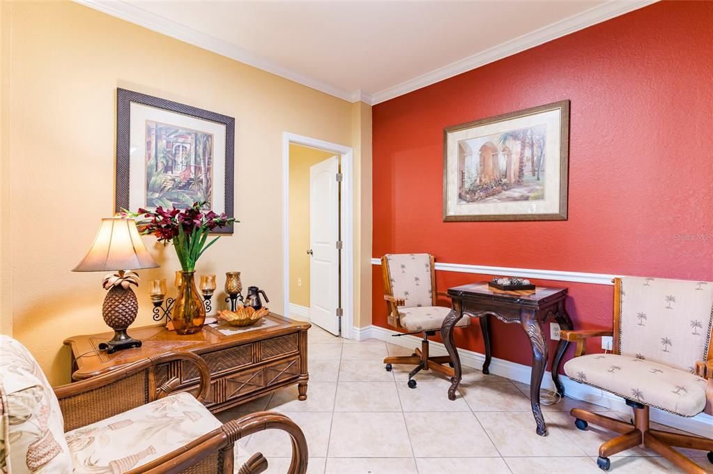 На продажу: $449,000 (4 спален, 2 ванн, 1870 Квадратных фут)