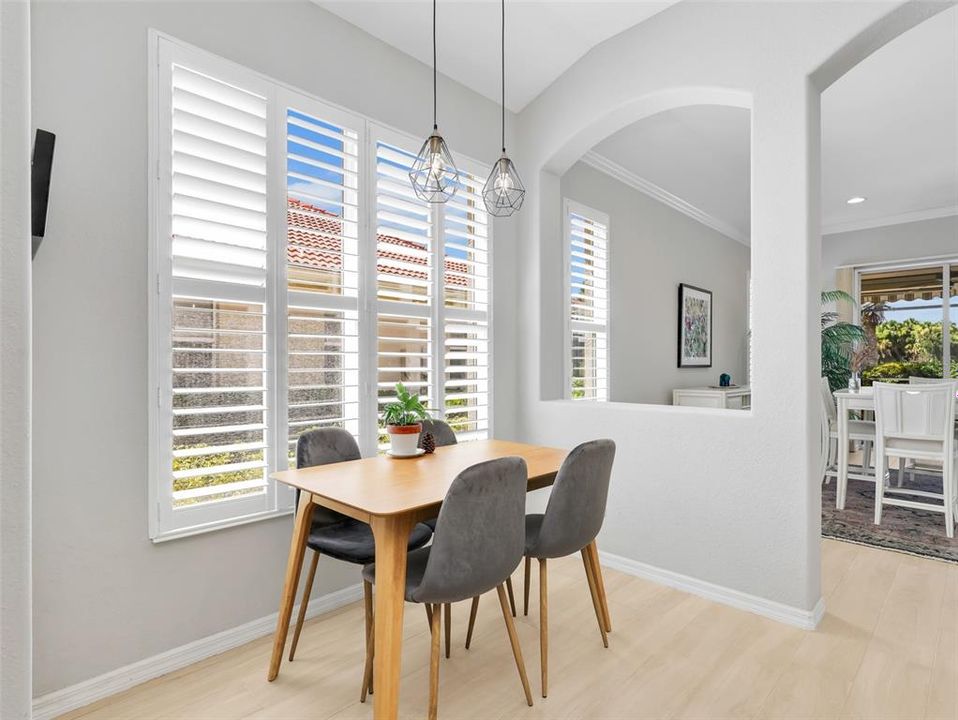 Active With Contract: $530,000 (3 beds, 2 baths, 1727 Square Feet)