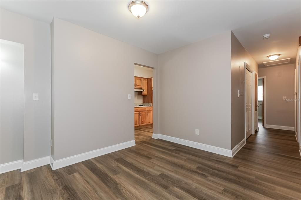 For Sale: $339,900 (3 beds, 2 baths, 1530 Square Feet)