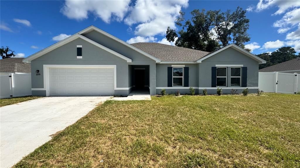 For Rent: $2,500 (4 beds, 2 baths, 2067 Square Feet)