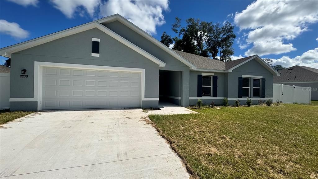 For Rent: $2,500 (4 beds, 2 baths, 2067 Square Feet)